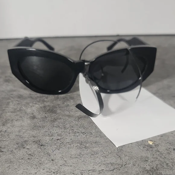 Versace | Accessories | Chic Black Cateye Sunglasses | Poshmark display picture 3